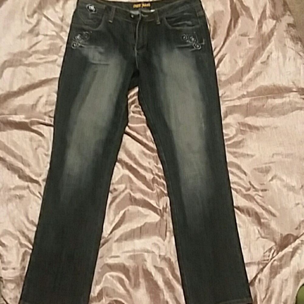 Crest jeans